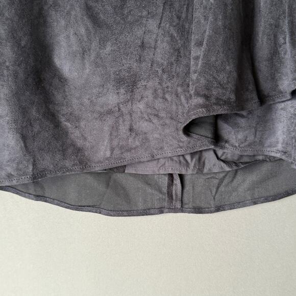 Express sz 4 black faux‎ suede skirt NWT - Picture 3 of 9